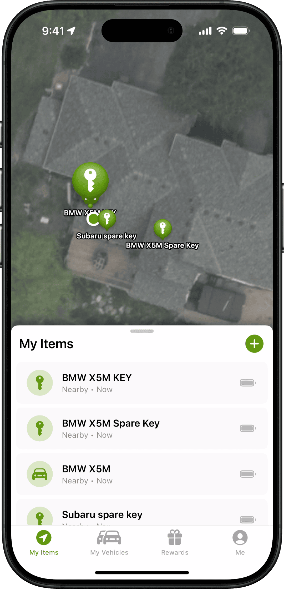 VehicleVault app showing a customer's BMW key, spare key and vehicle located on a map